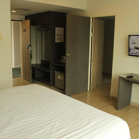 Leosor Hotel Nakhon Ratchasima Bagian luar foto