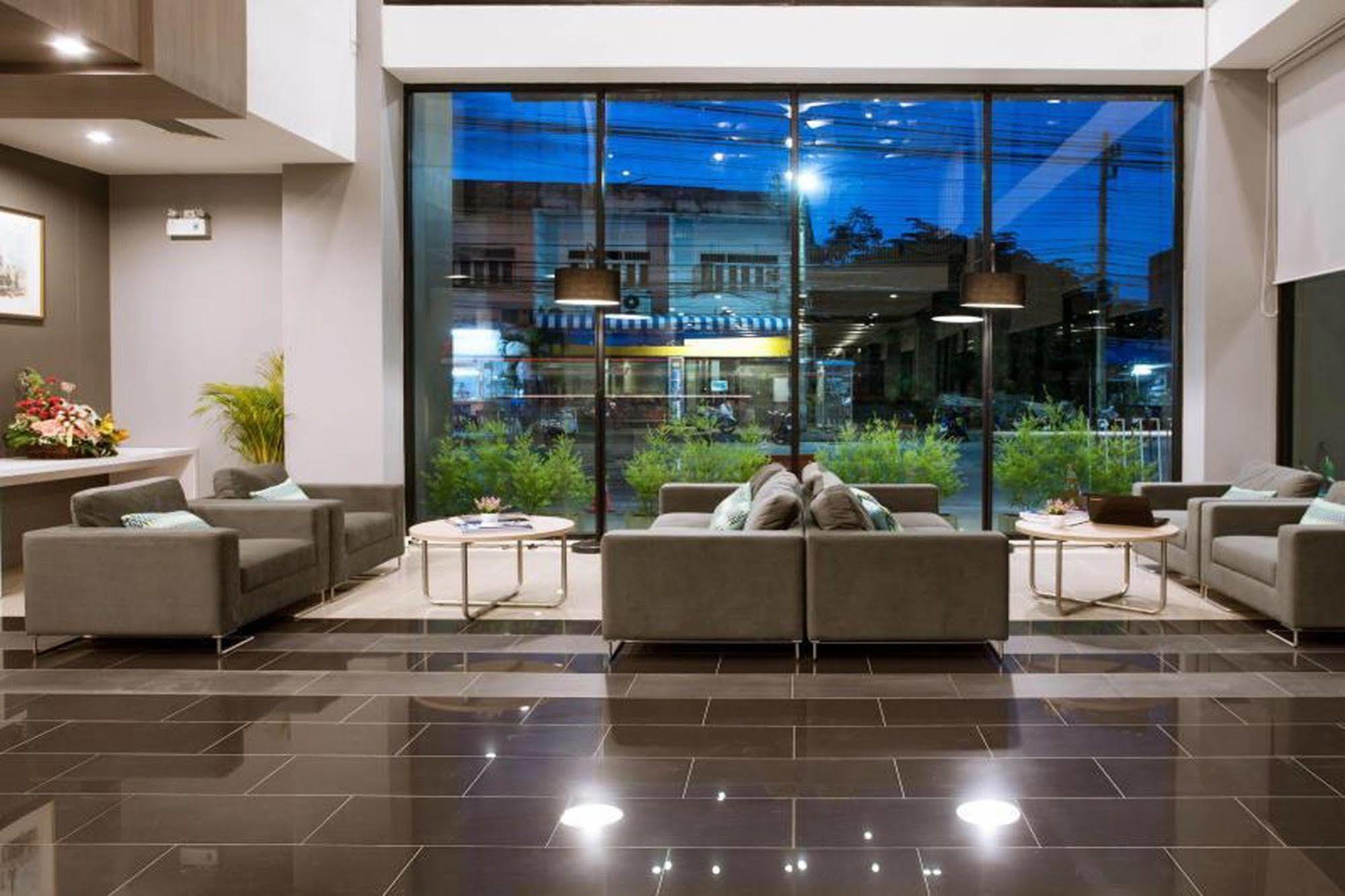 Leosor Hotel Nakhon Ratchasima Bagian luar foto